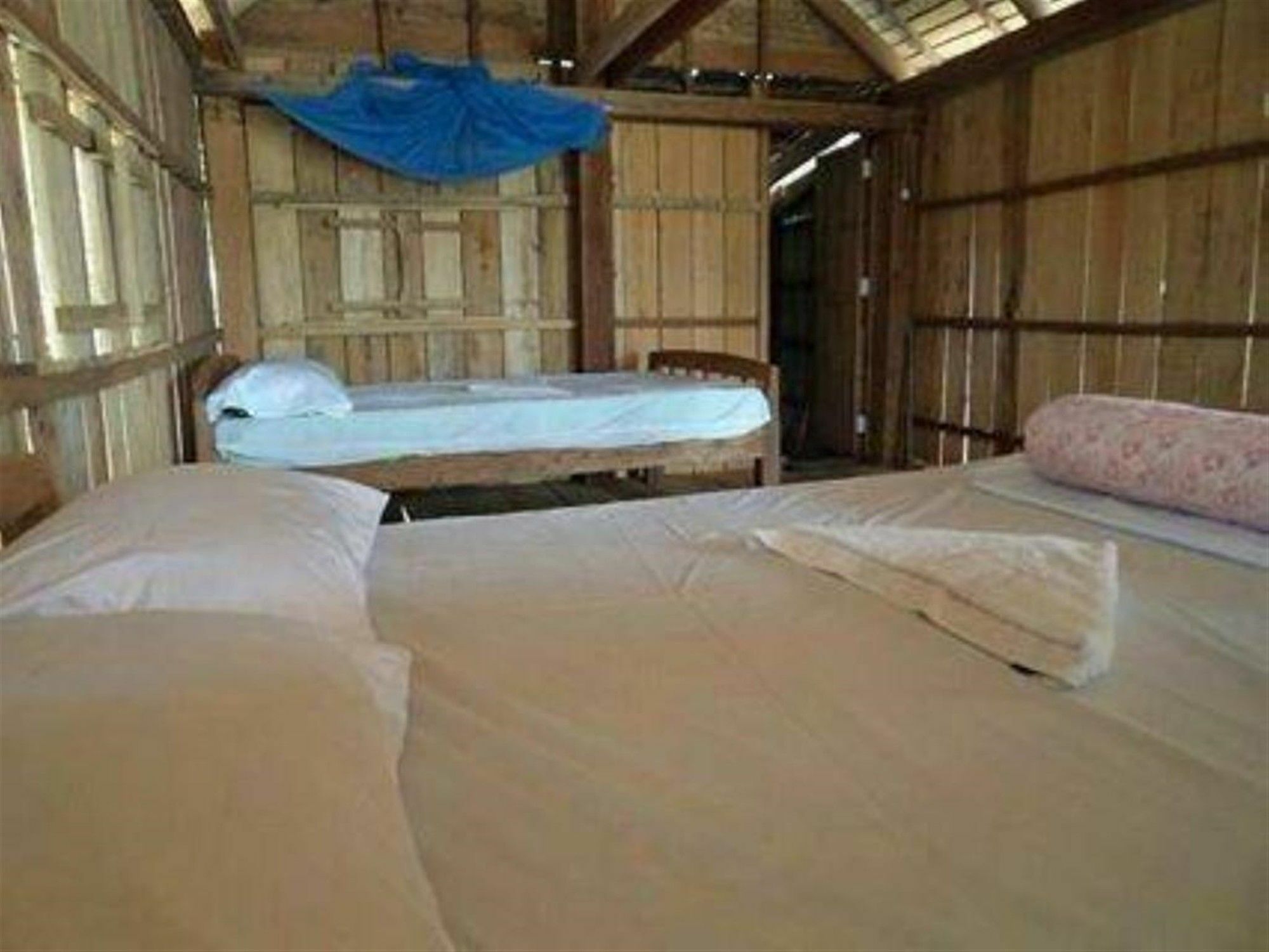 Angkor Chom Bungalows And Rooms Sok San Village Екстериор снимка