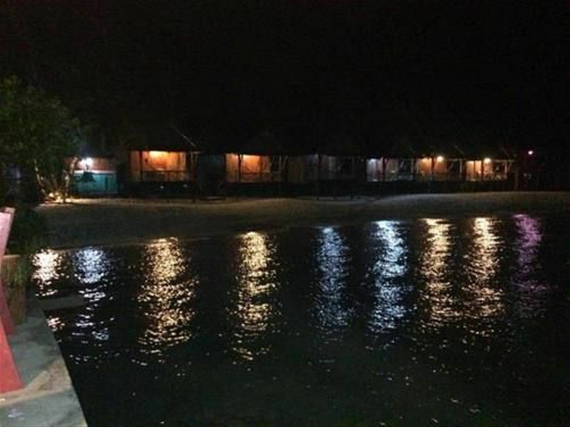 Angkor Chom Bungalows And Rooms Sok San Village Екстериор снимка